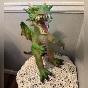 RARE HUGE MAIDENHEAD GREEN DRAGON